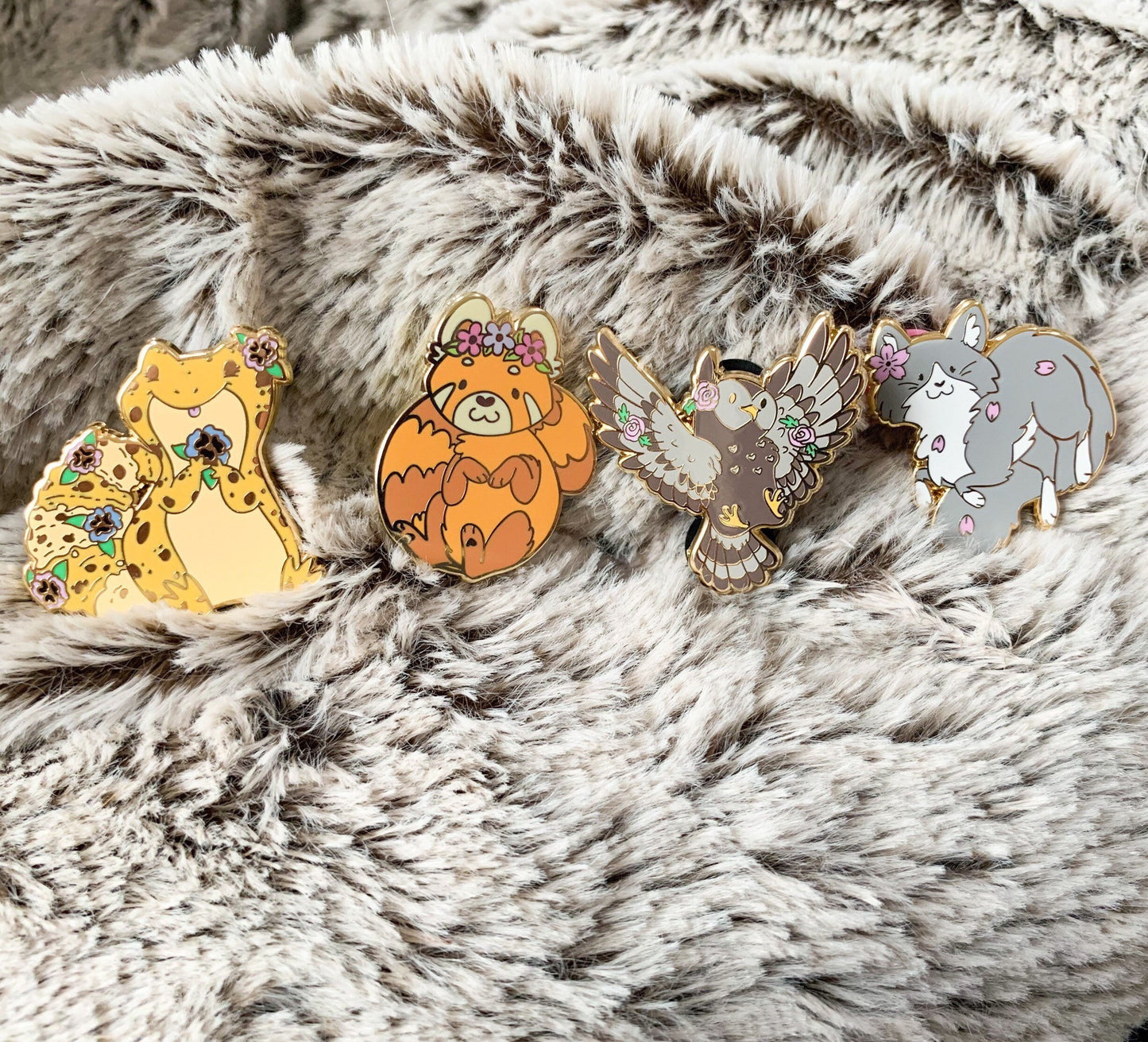 Floral Animal Pins - Red Panda/ Leopard Gecko/ Kitty/ Owl - kawaii cute nature color aesthetic flower cherry blossom Sakura lizard yellow